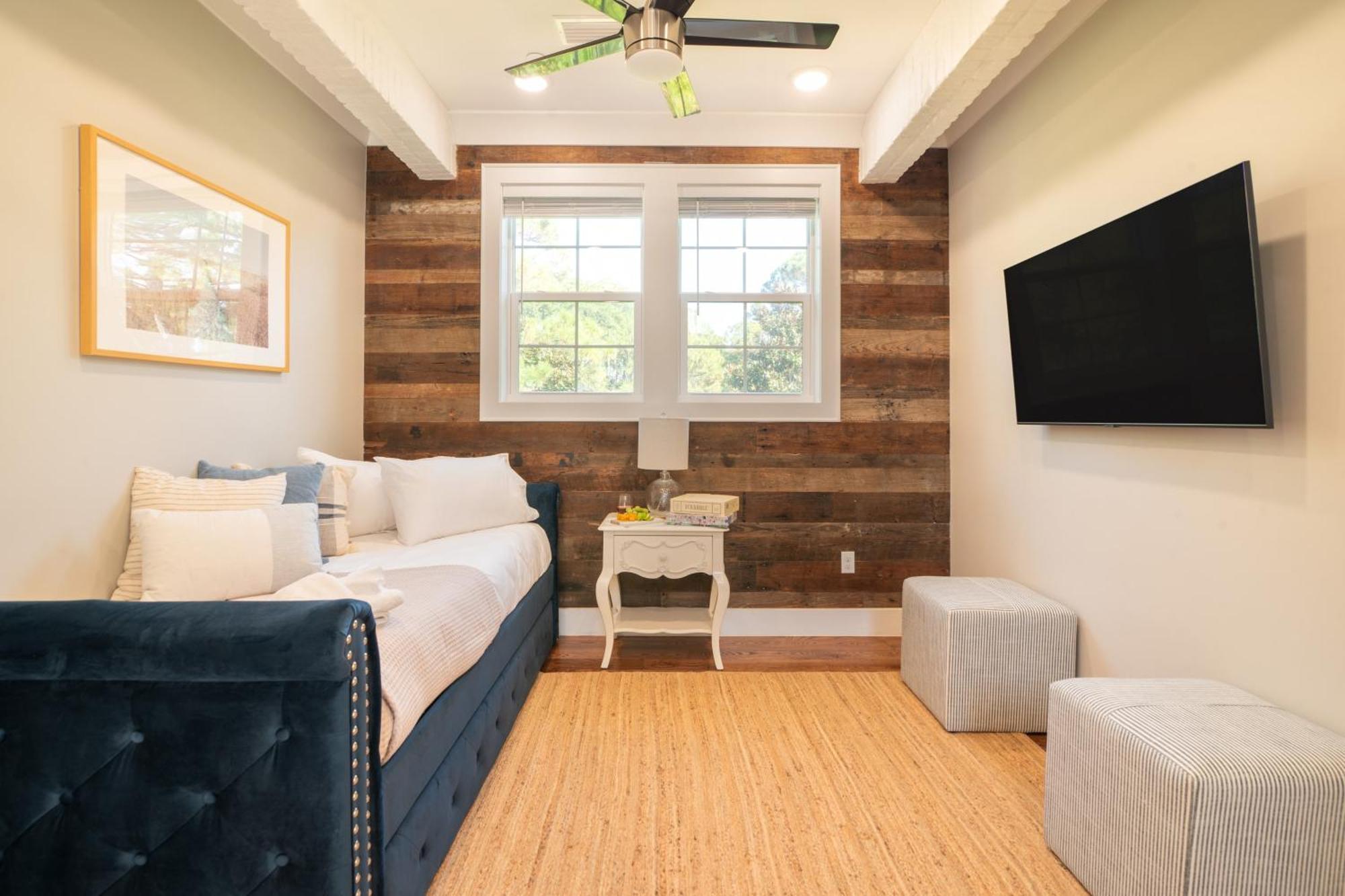 Edgewater By Avantstay Gorgeous Character Lakefront Home W Private Dock Destin Kültér fotó