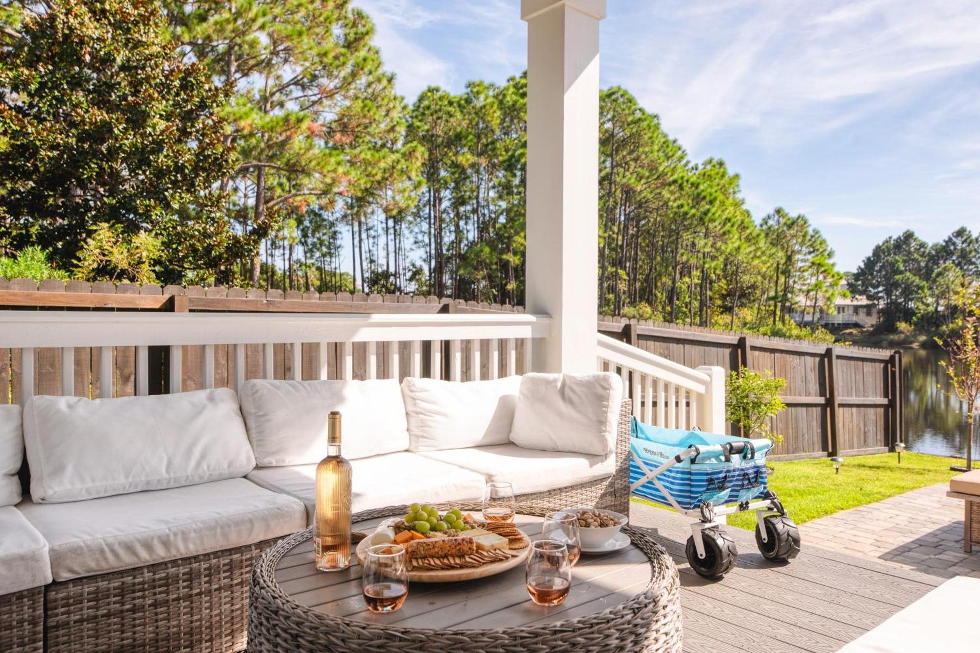 Edgewater By Avantstay Gorgeous Character Lakefront Home W Private Dock Destin Kültér fotó