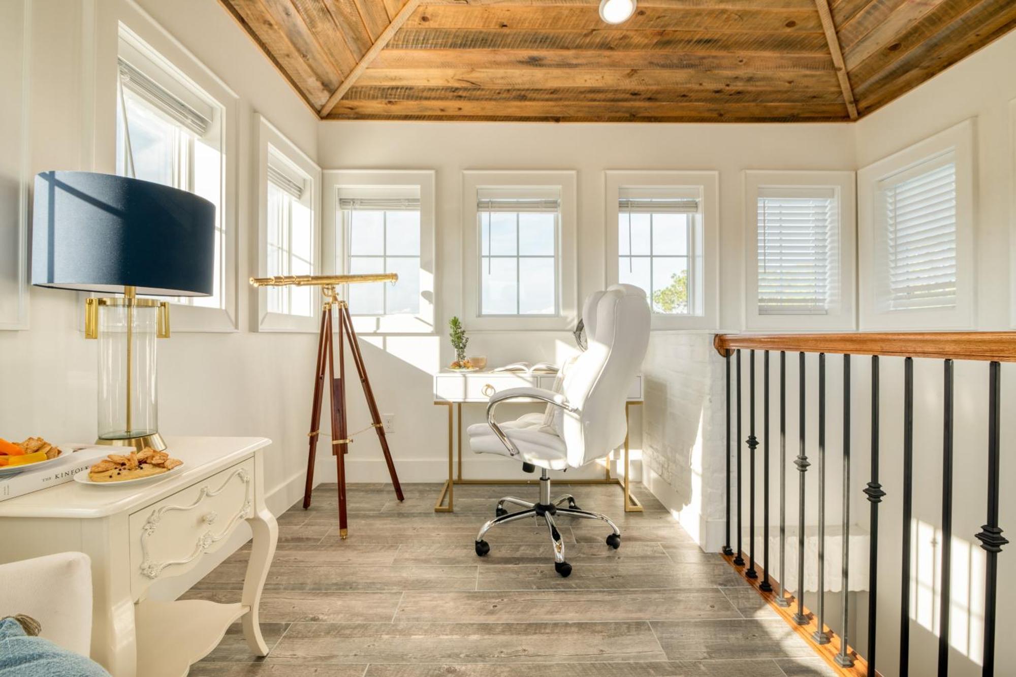 Edgewater By Avantstay Gorgeous Character Lakefront Home W Private Dock Destin Kültér fotó