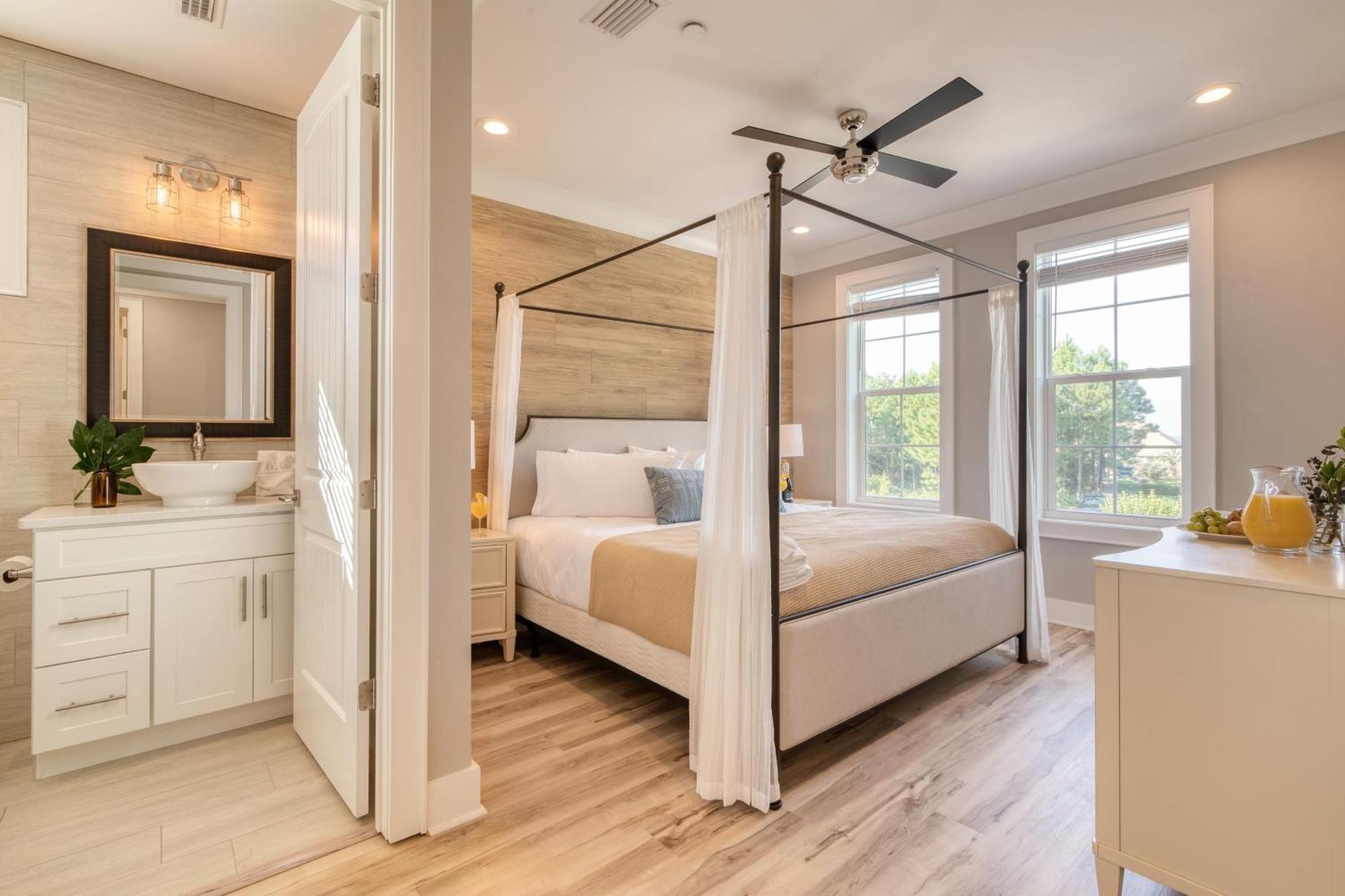 Edgewater By Avantstay Gorgeous Character Lakefront Home W Private Dock Destin Kültér fotó